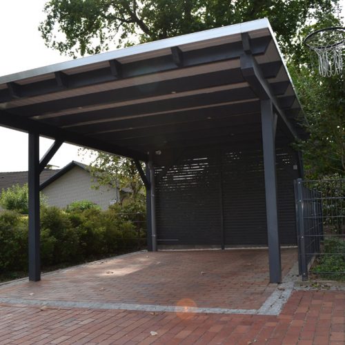 Flachdachcarport mit LED Beleuchtung in Rietberg