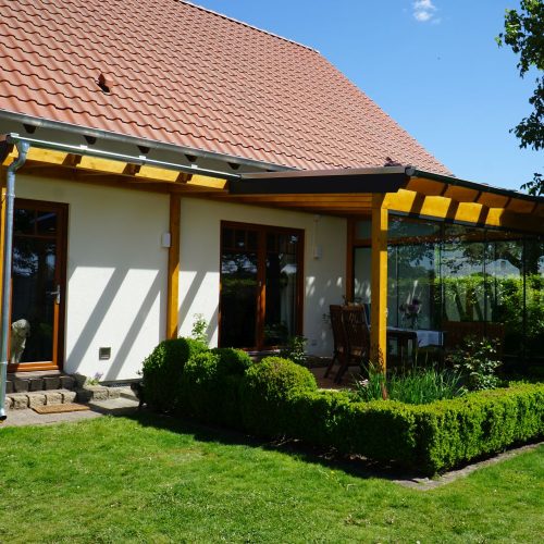 Holzterrassendach in Friedrichsdorf